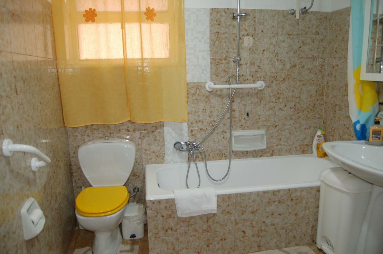 Appartamento Turistico Maletto Exterior foto